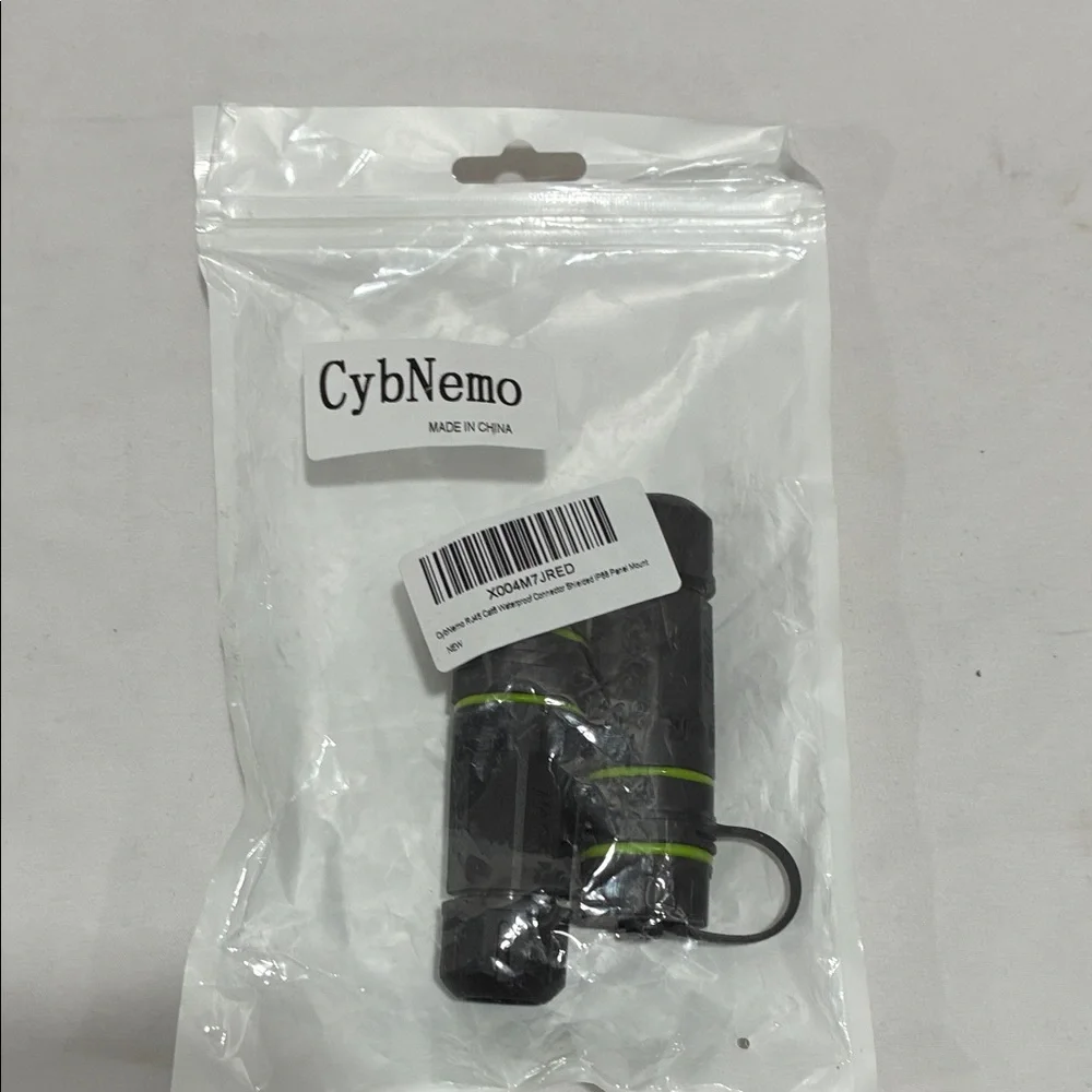 Black & Green Universal Wireless Earbuds with Charging Case